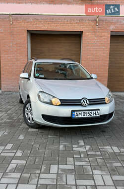 Volkswagen Golf  2010
