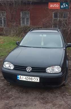 Volkswagen Golf  2002