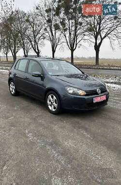 Volkswagen Golf  2010