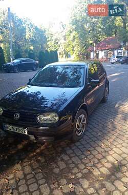 Volkswagen Golf 2001