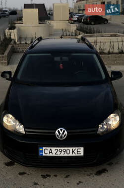 Volkswagen Golf  2010