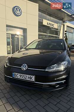Volkswagen Golf  2018