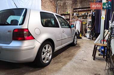 Volkswagen Golf  1998