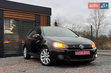 Volkswagen Golf  2010
