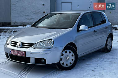 Volkswagen Golf  2008