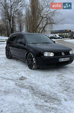 Volkswagen Golf  1999