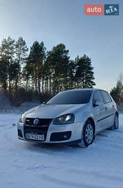 Volkswagen Golf 2006
