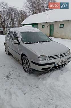 Volkswagen Golf  1998