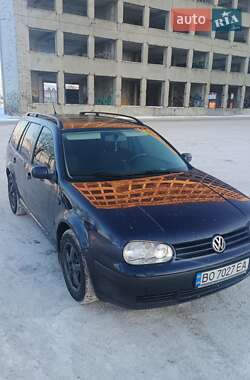 Volkswagen Golf  2001