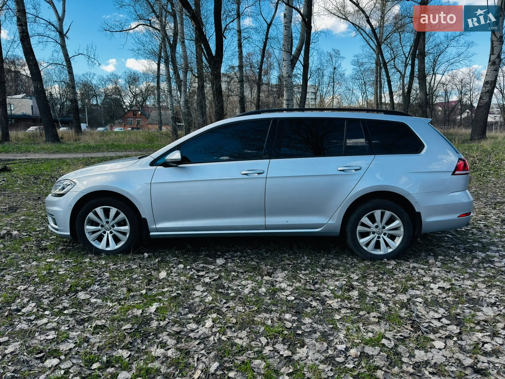Volkswagen Golf 2018 VIN WVWZZZAUZJP601106 фото оголошення 3 з 47