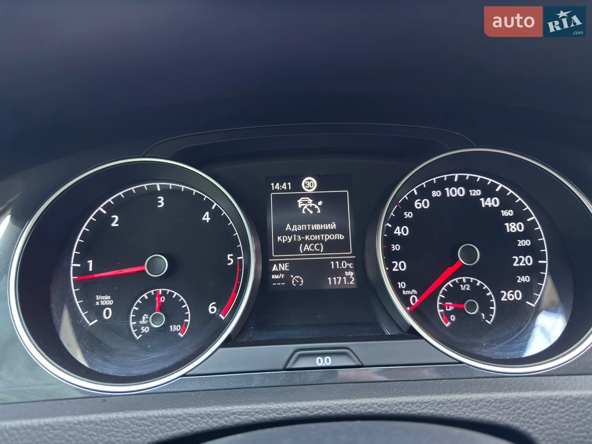 Volkswagen Golf 2018 VIN WVWZZZAUZJP601106 фото оголошення 44 з 47