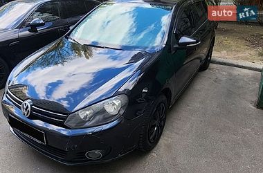 Volkswagen Golf  2010