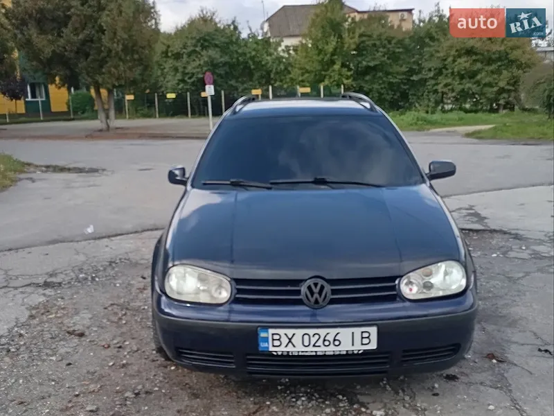 Volkswagen Golf