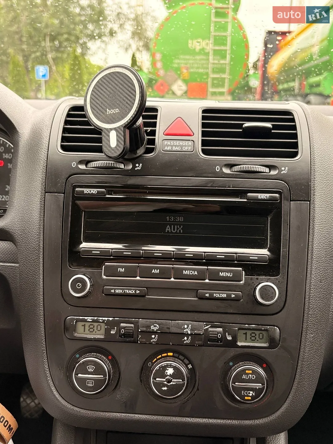 Volkswagen Golf 2004 VIN WVWZZZ1KZ4W134327 фото оголошення 44 з 49
