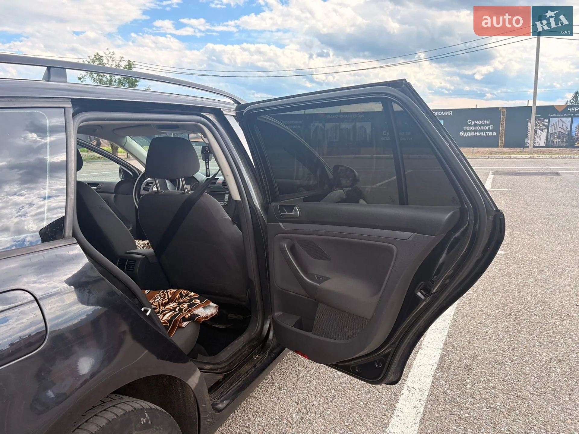 Volkswagen Golf 2007 VIN WVWZZZ1KZ8M332174 фото оголошення 8 з 12