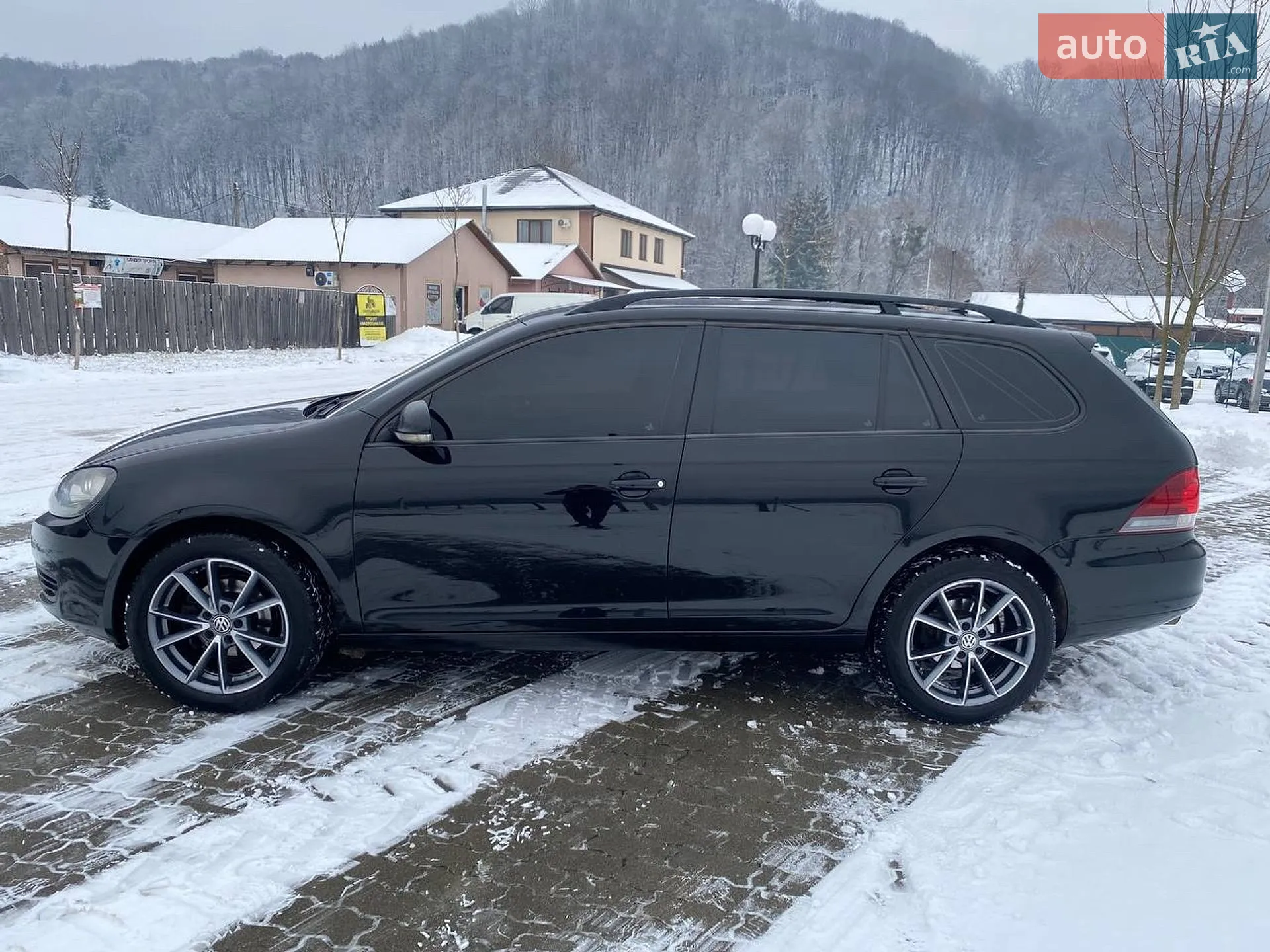 Volkswagen Golf 2010 VIN WVWZZZ1KZAM679046 фото оголошення 3 з 5