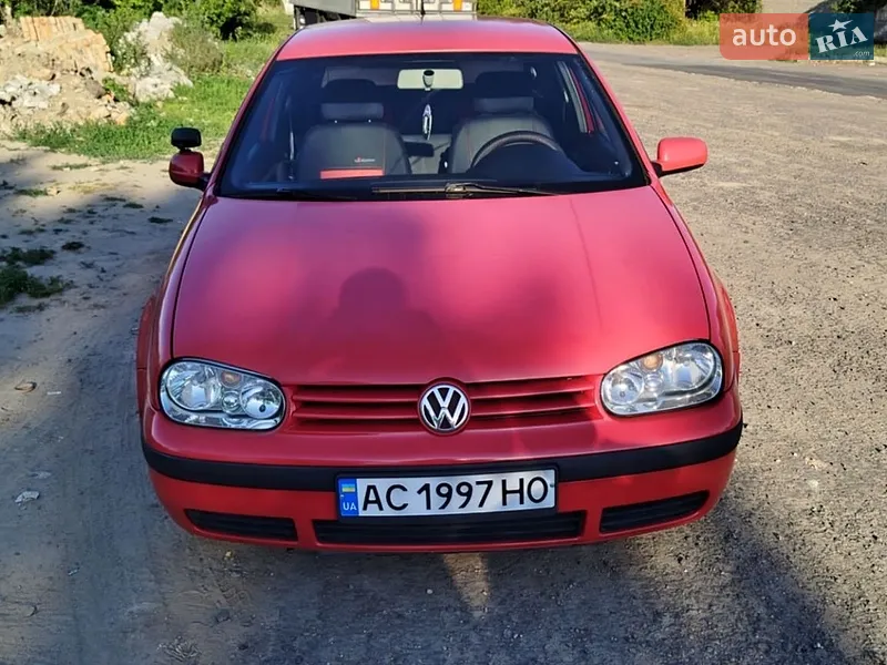 Volkswagen Golf