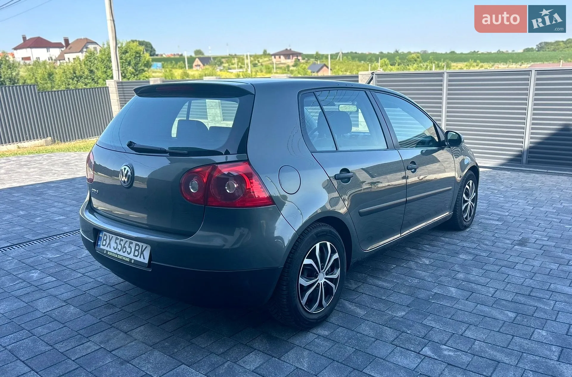Volkswagen Golf 2004 VIN WVWZZZ1KZ4W105328 фото оголошення 10 з 42