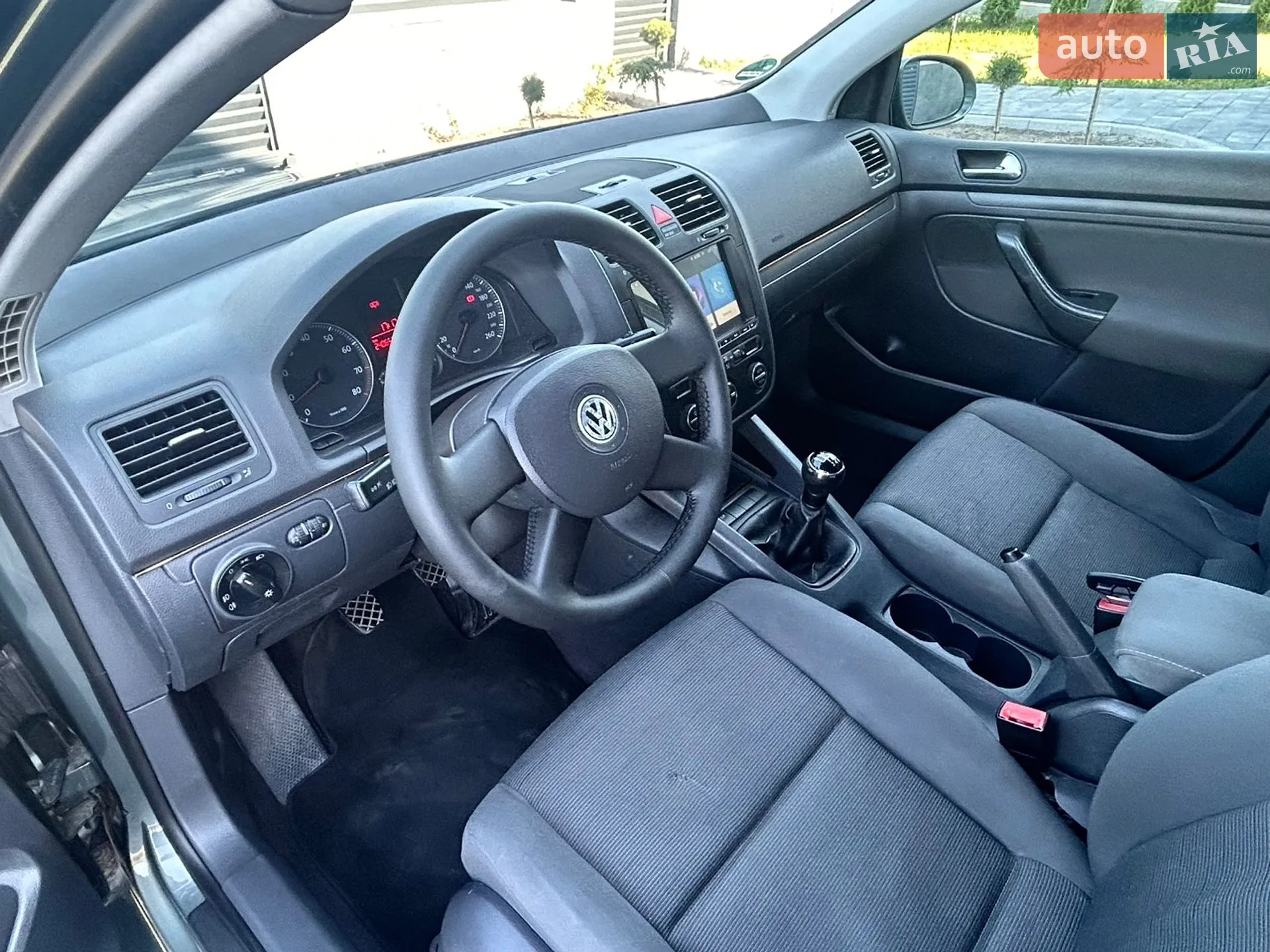 Volkswagen Golf 2004 VIN WVWZZZ1KZ4W105328 фото оголошення 19 з 42