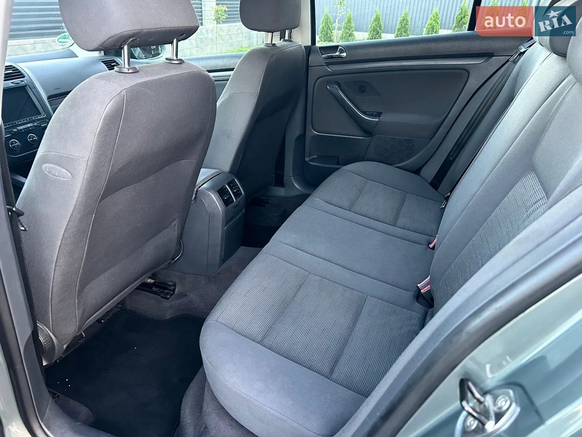 Volkswagen Golf 2004 VIN WVWZZZ1KZ4W105328 фото оголошення 22 з 42