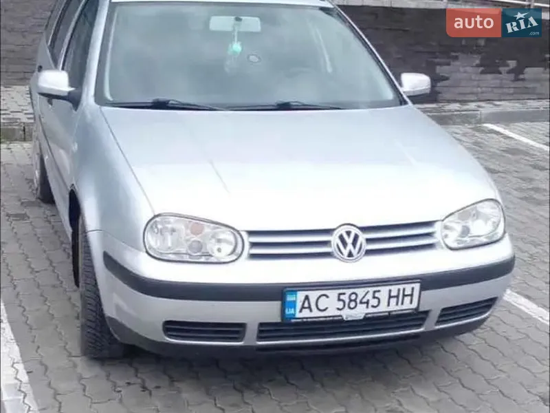 Volkswagen Golf