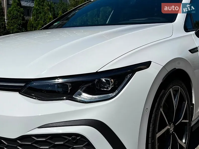 Volkswagen Golf 2022
