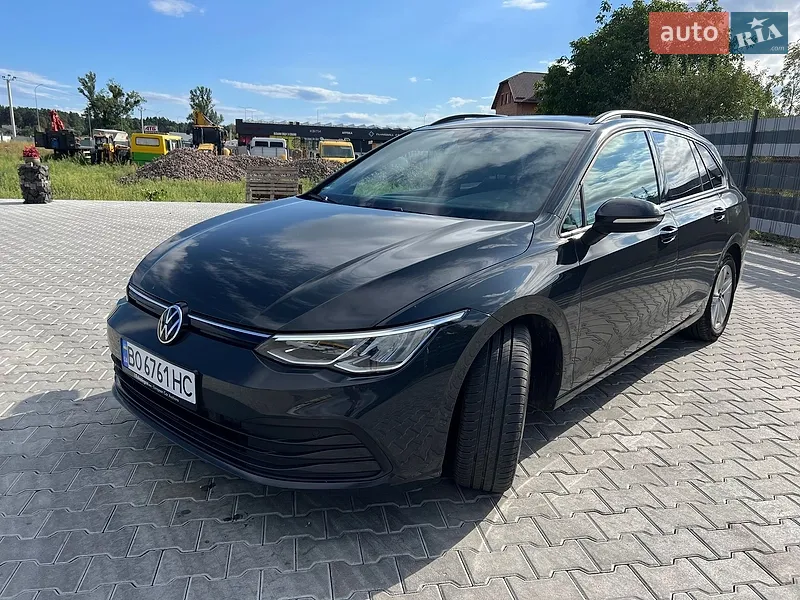 Volkswagen Golf 2021