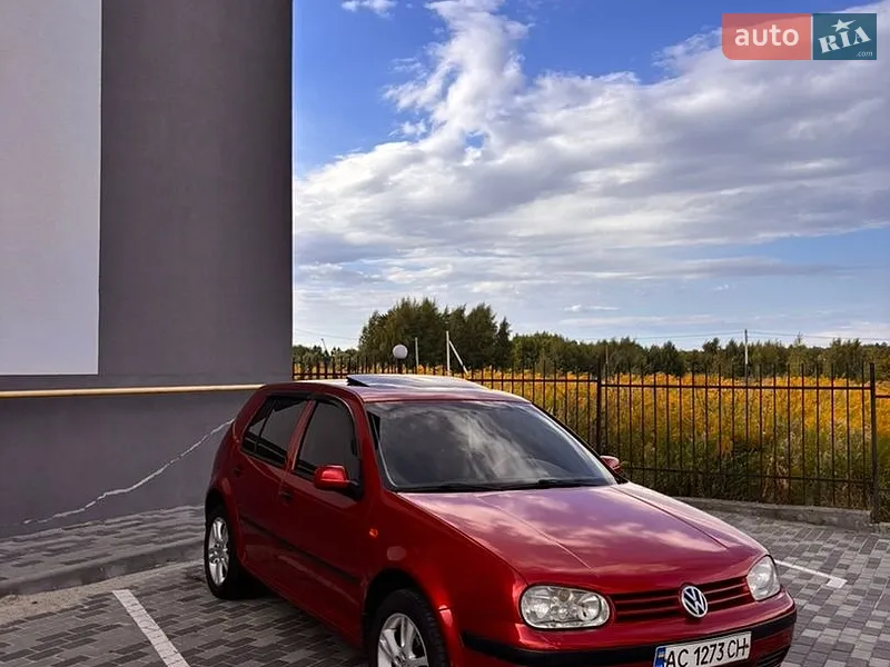 Volkswagen Golf