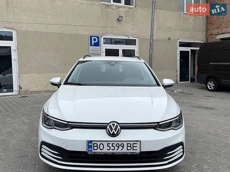 Volkswagen Golf 2022