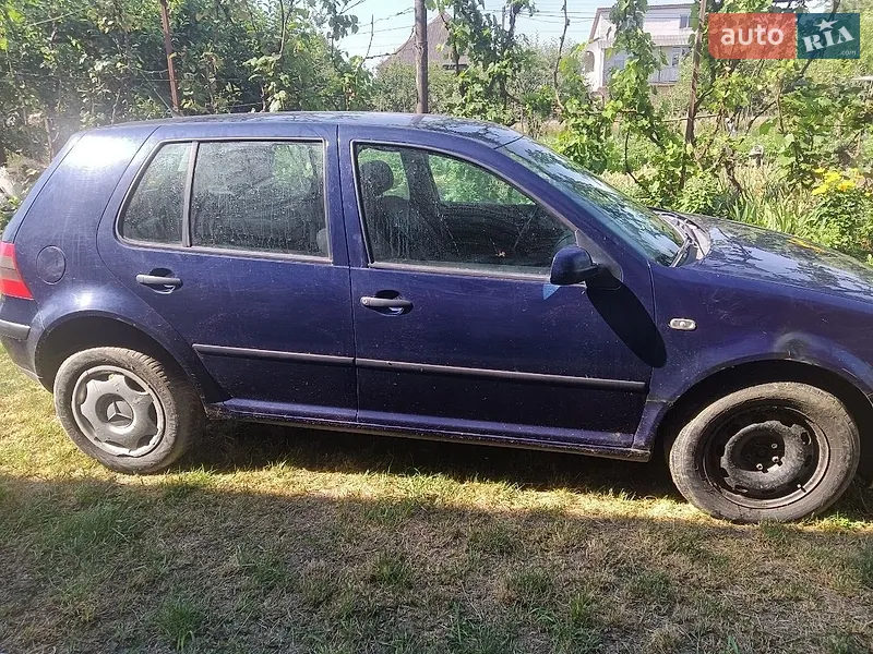 Volkswagen Golf 2002