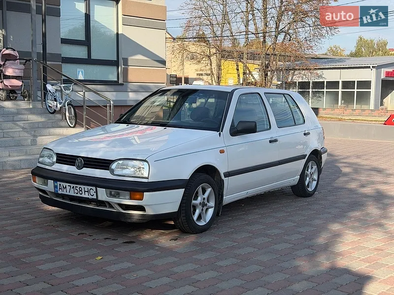 Volkswagen Golf