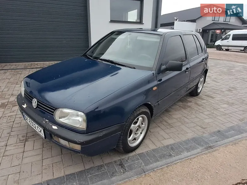Volkswagen Golf