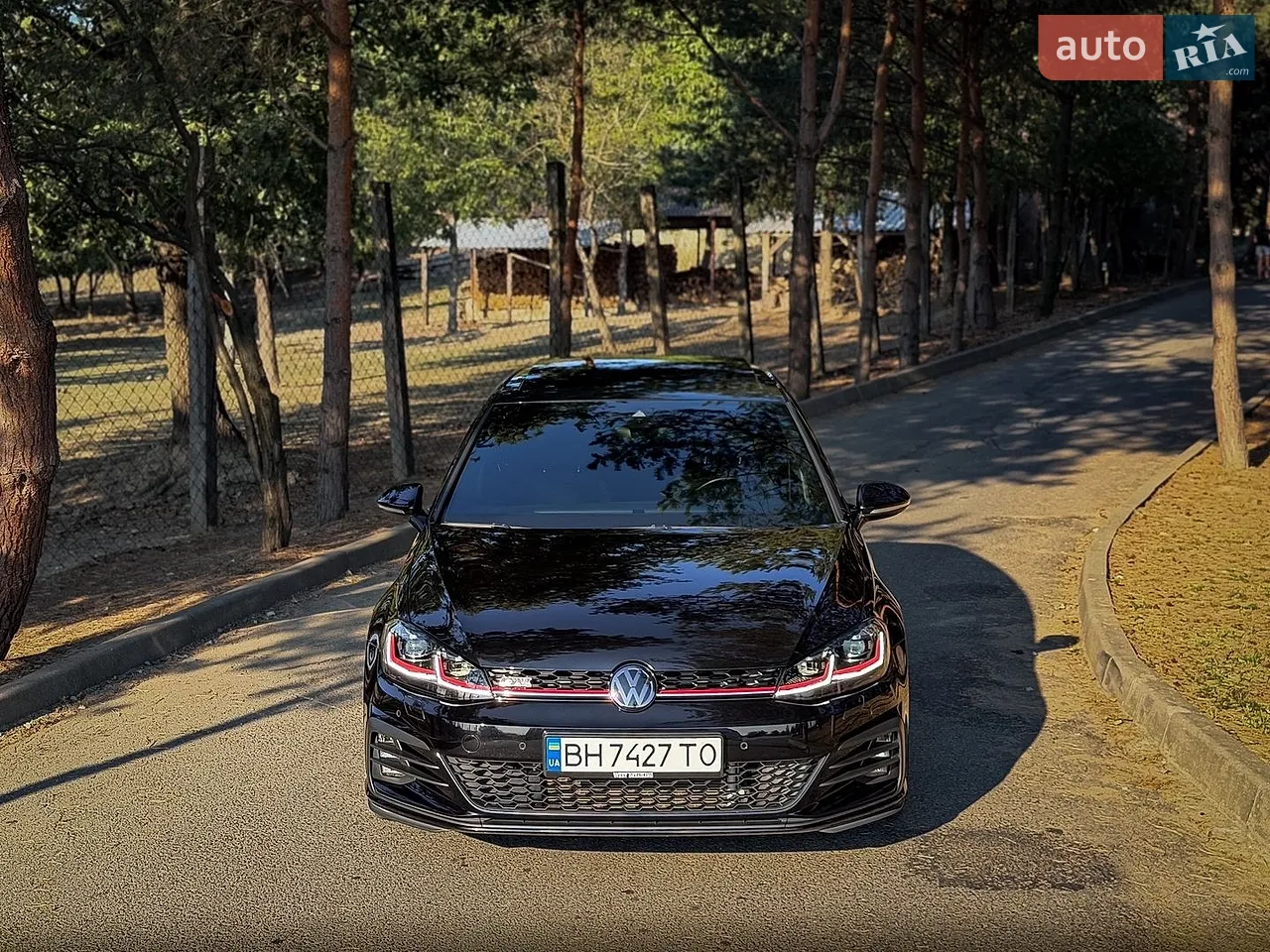 2019 Volkswagen Golf GTI - фото 1