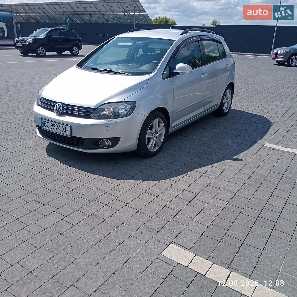 2010 Volkswagen Golf Plus - фото 1