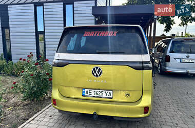 Volkswagen I.D. Buzz  2023