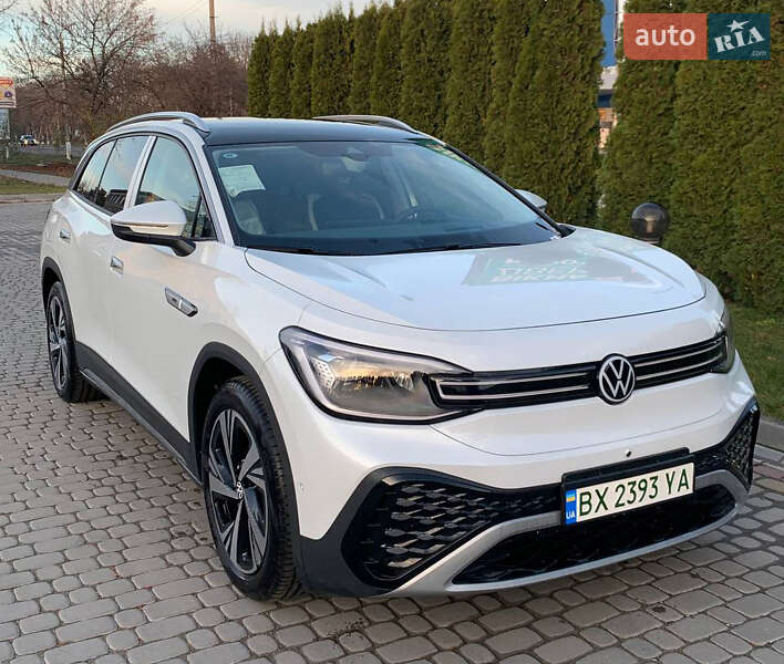 Volkswagen ID.6 Crozz
