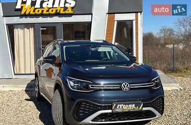 Volkswagen ID.6 Crozz  2023