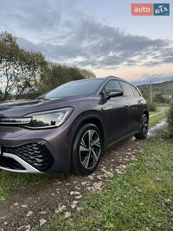 Легковые Volkswagen ID.6