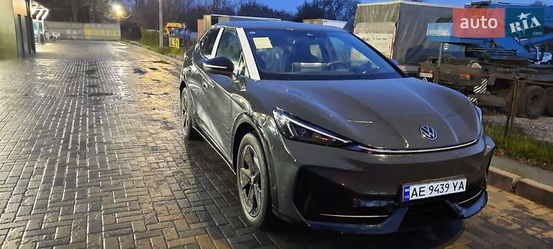 Легковые Volkswagen ID. UNYX