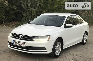 Volkswagen Jetta  2016