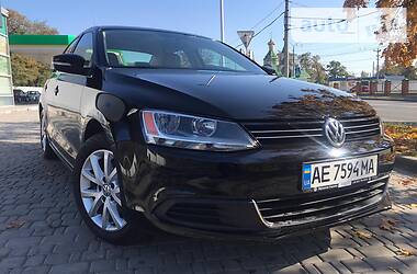 Volkswagen Jetta  2012