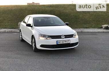 Volkswagen Jetta  2012