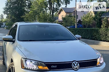 Volkswagen Jetta  2013