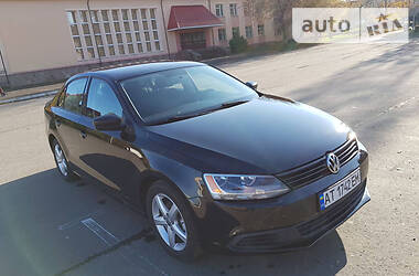 Volkswagen Jetta  2011