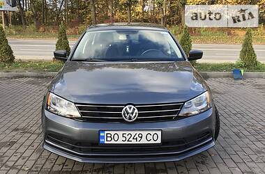 Volkswagen Jetta  2015