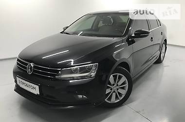 Volkswagen Jetta  2016