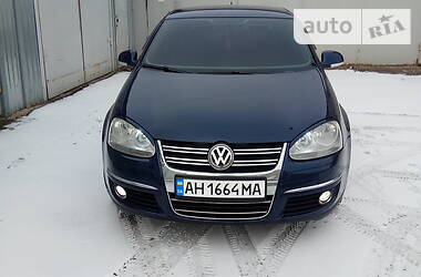 Volkswagen Jetta  2008