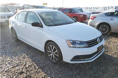 Volkswagen Jetta SE  2016