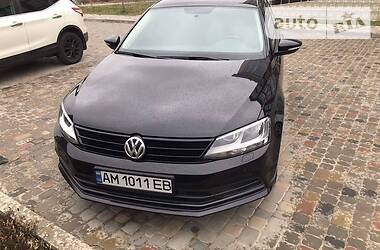 Volkswagen Jetta  2016