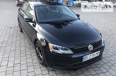 Volkswagen Jetta  2013